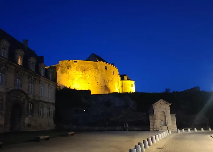 Apartman De La Garenne Sedan